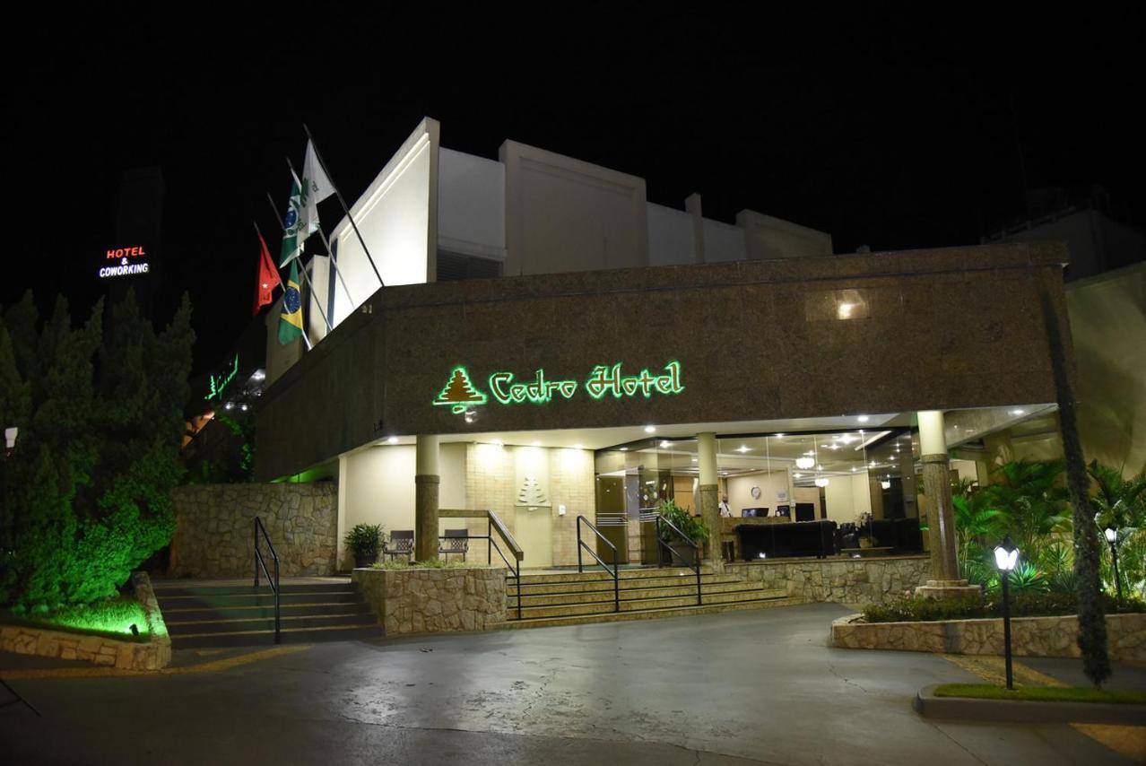 Cedro Hotel Londrina Exterior foto
